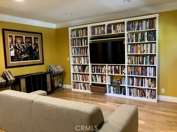 11138 Aqua Vista Street #67, Studio City (los Angeles), CA 91602