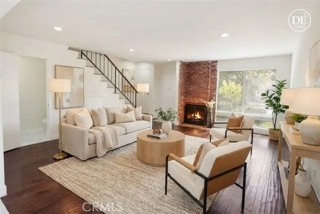 9605 Sepulveda Boulevard #5, San Fernando Valley, CA 91343 - #3