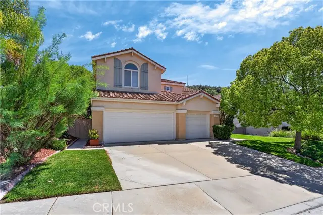 21012 Oakriver, Santa Clarita, CA 91321 - #1