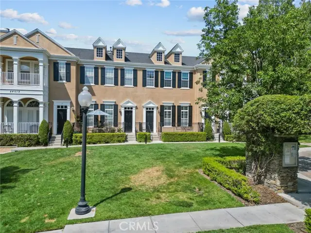 24012 Brideport Lane #12, Valencia, CA 91355 - #2