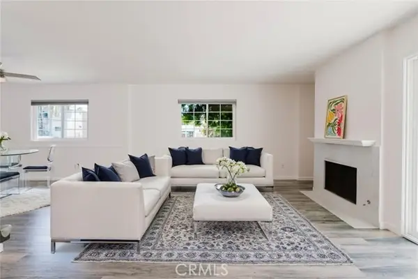 18643 Burbank #7, Tarzana (los Angeles), CA 91356