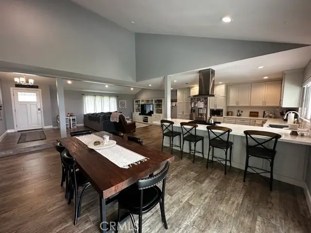 27436 Garza Drive, Santa Clarita, CA 91350 - #3