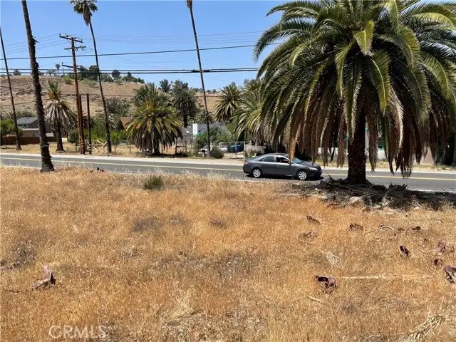 15 Riverside Drive, Lake Elsinore, CA 92530 - #3