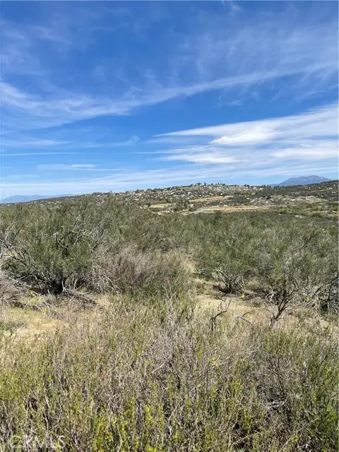 57 Madera Drive, Hemet, CA 92544 - Image #2