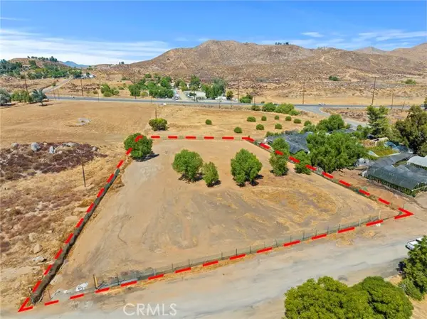 0 Robert, Perris, CA 92570