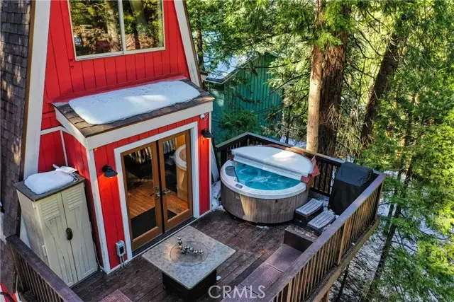 664 Circle Drive, Lake Arrowhead, CA 92352 - Image #1