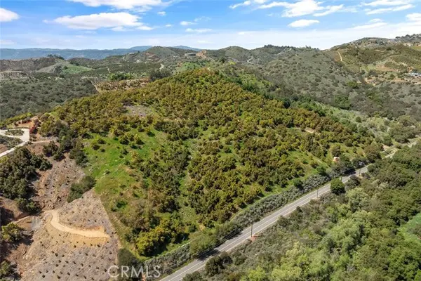 48825 Via Vaquero, Temecula, CA 92590