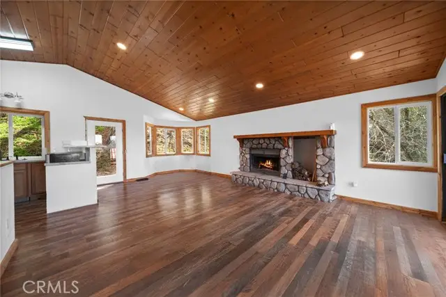 781 Arbula Drive, Crestline, CA 92325 - Image #3