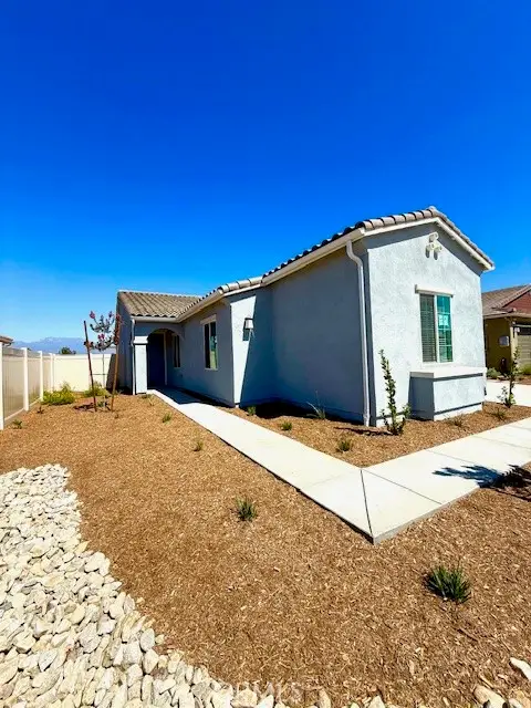 761 Longhorn Drive, San Jacinto, CA 92582 - Image #2