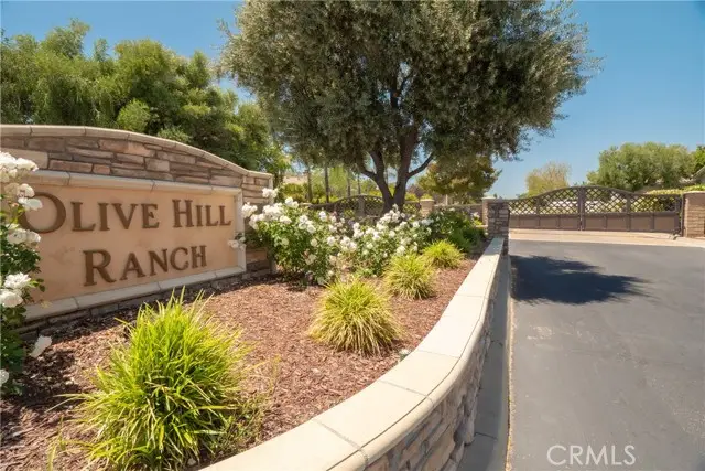 42926 Joshua Tree Court, Murrieta, CA 92562 - Image #1