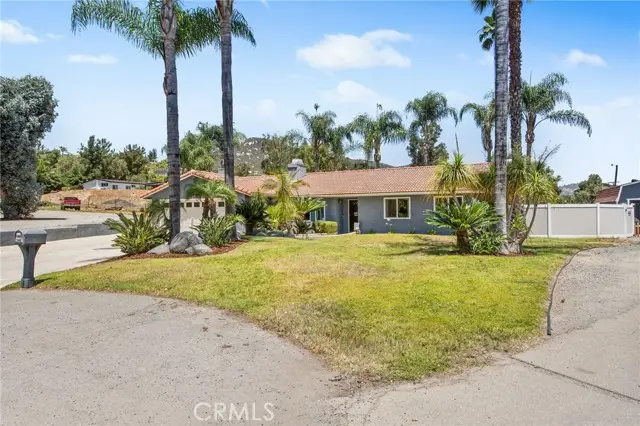 530 Paso Del Norte, Escondido, CA 92026 - Image #3