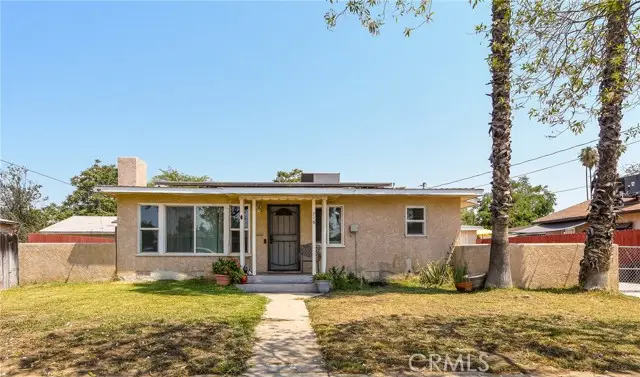 716 E Central Avenue, Hemet, CA 92543 - Image #2
