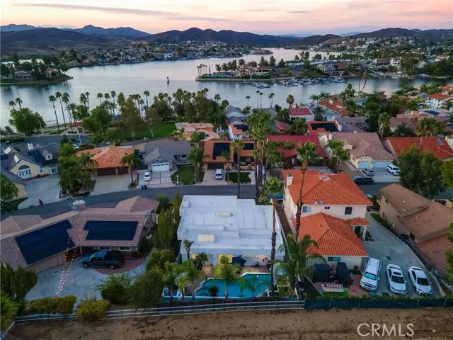 22335 Loch Lomond Drive, Canyon Lake, CA 92587 - Image #3