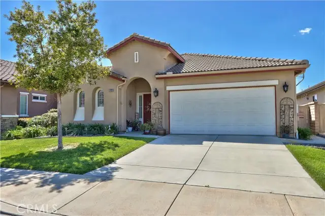27929 Crystal Spring Drive, Menifee, CA 92584 - Image #2