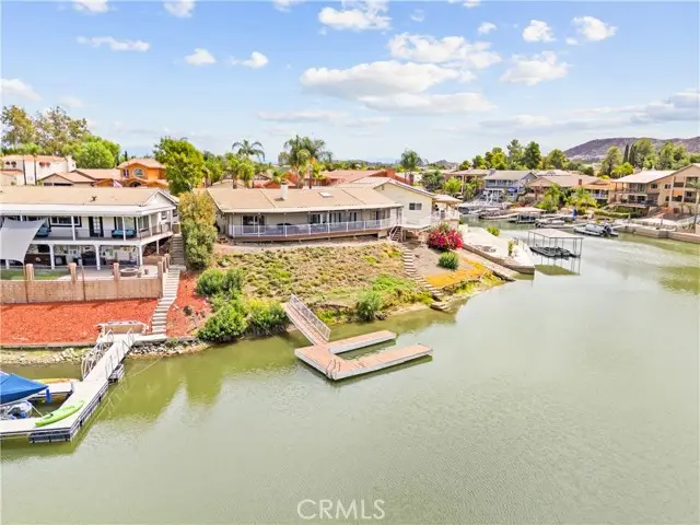 30199 Windward Drive, Canyon Lake, CA 92587 - Image #2