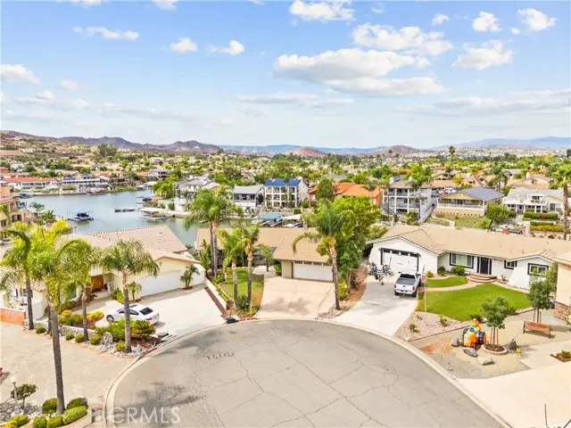 30199 Windward Drive, Canyon Lake, CA 92587 - Image #3