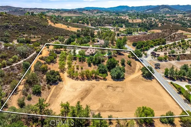 19750 Avenida Rosella, Murrieta, CA 92562 - Image #3