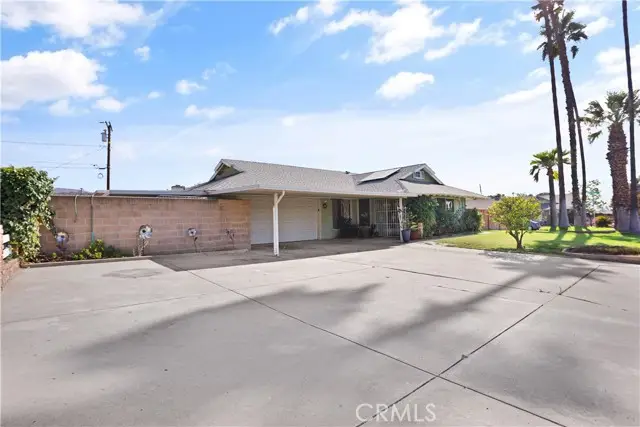 41825 Thornton Avenue, Hemet, CA 92544 - #2