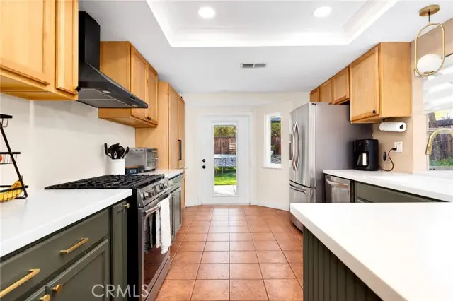 36357 Provence Drive, Murrieta, CA 92562 - Image #3