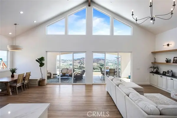 38566 Vista Del Bosque, Murrieta, CA 92562