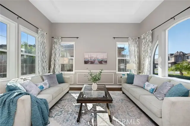 6928 Shadow Wood Drive, Moorpark, CA 93021 - Image #2