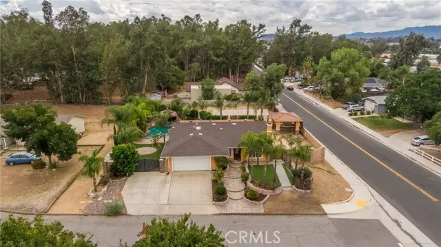 18015 Heidi Lisa Lane, Lake Elsinore, CA 92532 - Image #3