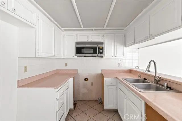 43334 32nd St W #17, Lancaster, CA 93536 - Image #3