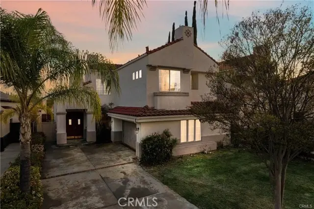 25099 Calle Entradero, Murrieta, CA 92563 - Image #1