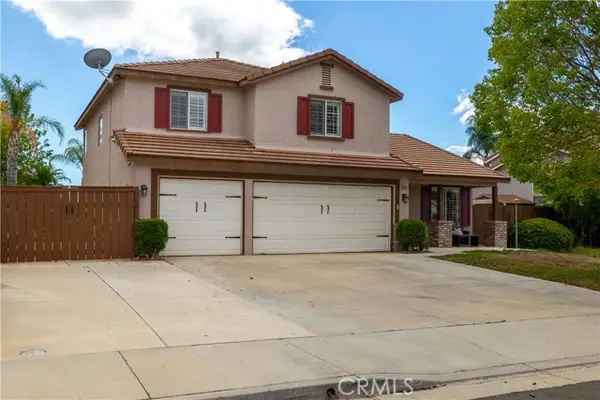 23513 Mountain Breeze Dr, Murrieta, CA 92562