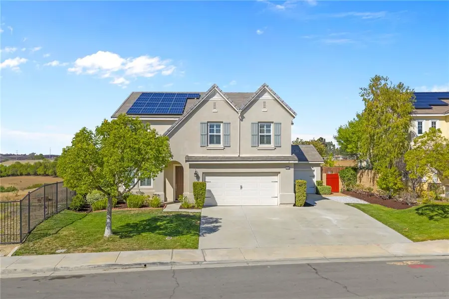 30154 Trois Valley, Murrieta, CA 92563 - Image #3