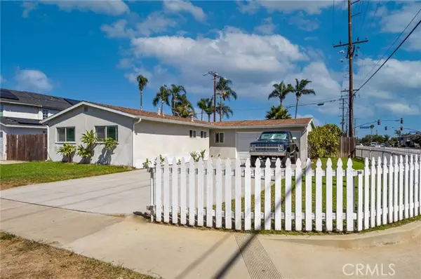 2252 Federal, Costa Mesa, CA 92627