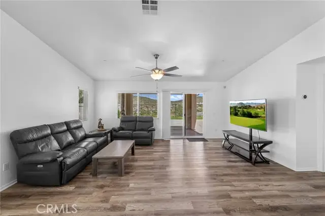 35142 Sorrel Lane, Lake Elsinore, CA 92532 - Image #3