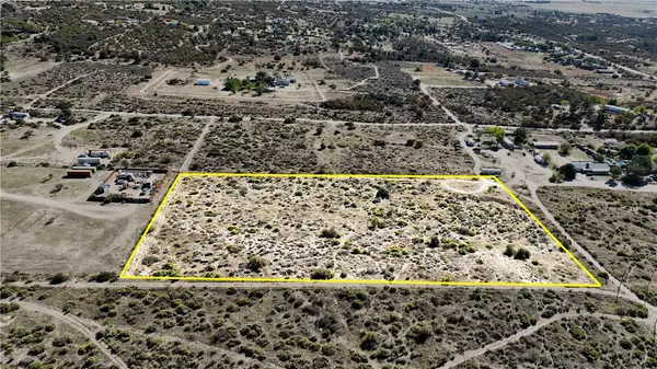 4 Old Forest Rd, Anza, CA 92539