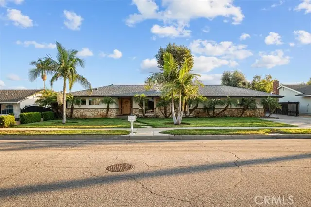 1020 La Serna, La Habra, CA 90631 - Image #3