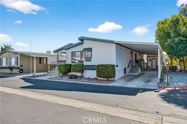 1300 W Menlo #163, Hemet, CA 92543 - Image #2