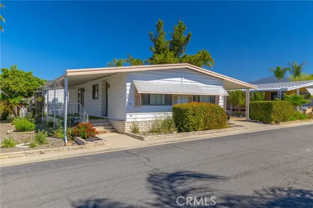 881 N Lake #301, Hemet, CA 92544 - #2