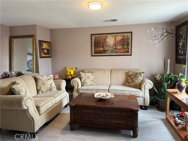 13737 Ashmont, Victorville, CA 92392 - Image #2