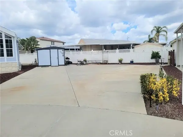 1295 S Cawston Avenue, Hemet, CA 92545