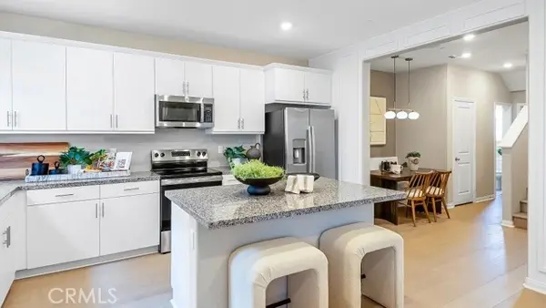 1670 Phantom Lane, Rialto, CA 92376