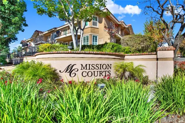 15 Via Hermosa, Rancho Santa Margarita, CA 92688 - Image #2