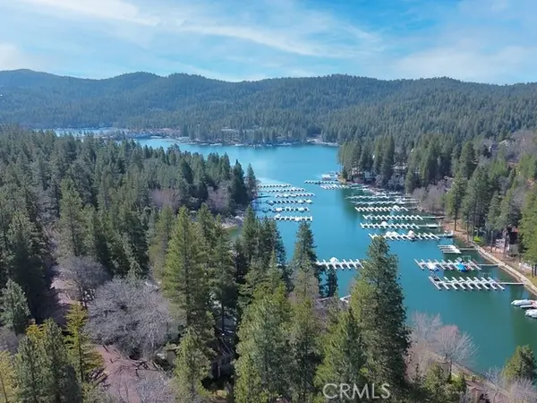 27657 Peninsula Drive #106, Lake Arrowhead, CA 92352