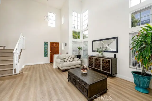 45743 Calle Ayora, Temecula, CA 92592 - Image #3