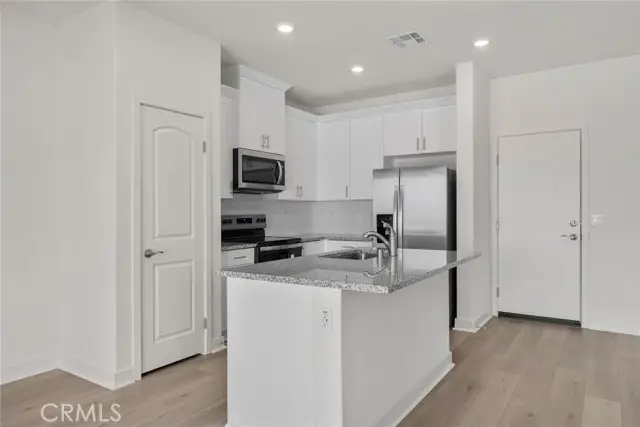 14840 Indigo, Apple Valley, CA 92307 - #3