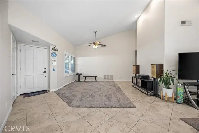 22952 Joaquin Ridge Drive, Murrieta, CA 92562 - Image #3