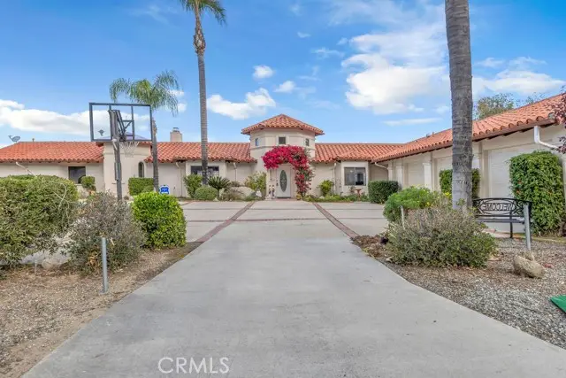 27800 Chantal Drive, Hemet, CA 92544 - Image #2