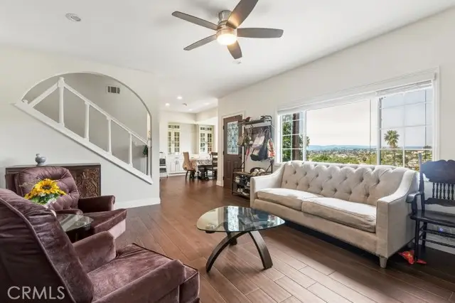 1245 Phillips Street, Vista, CA 92083 - Image #2