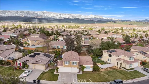 1218 N Larkspur Lane, Beaumont, CA 92223