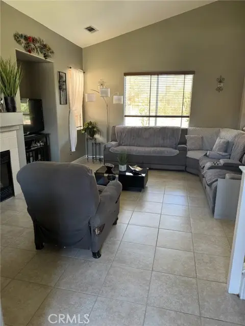 1315 Exeter, San Jacinto, CA 92583 - #3