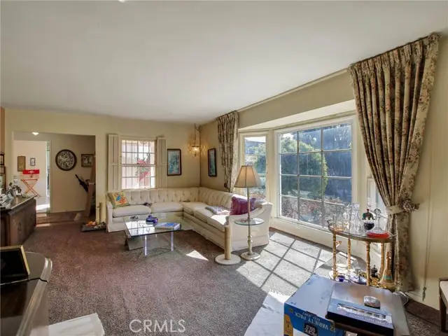 4637 Presidio Drive, View Park Windsor Hills, CA 90008 - #3