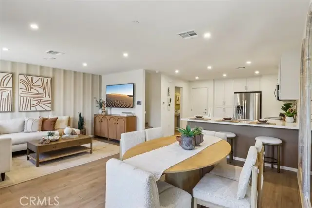 15535 April Dawn Way #4, Fontana, CA 92336 - #3